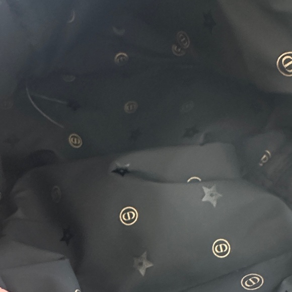 Dior Black Velvet Cosmetic Pouch with Gold Logo - Picture 9 of 9